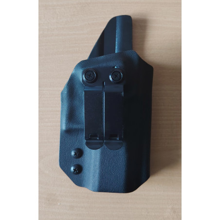 IWB CZ P10C plný sweetguard ulticlip